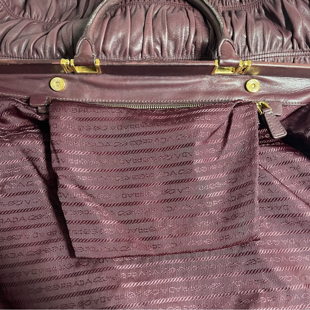 Prada Gaufre Handbag w Eggplant Napa Leather, great condition - Picture 16 of 17